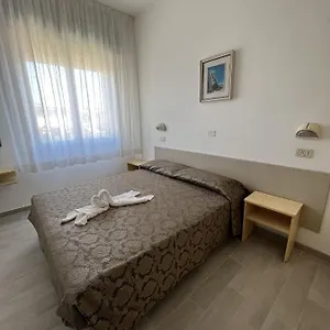 2* Hotel Miro